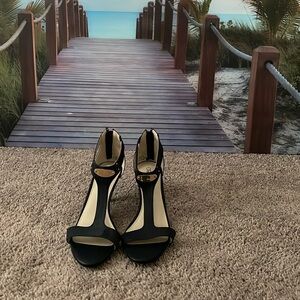 Open toed heels
